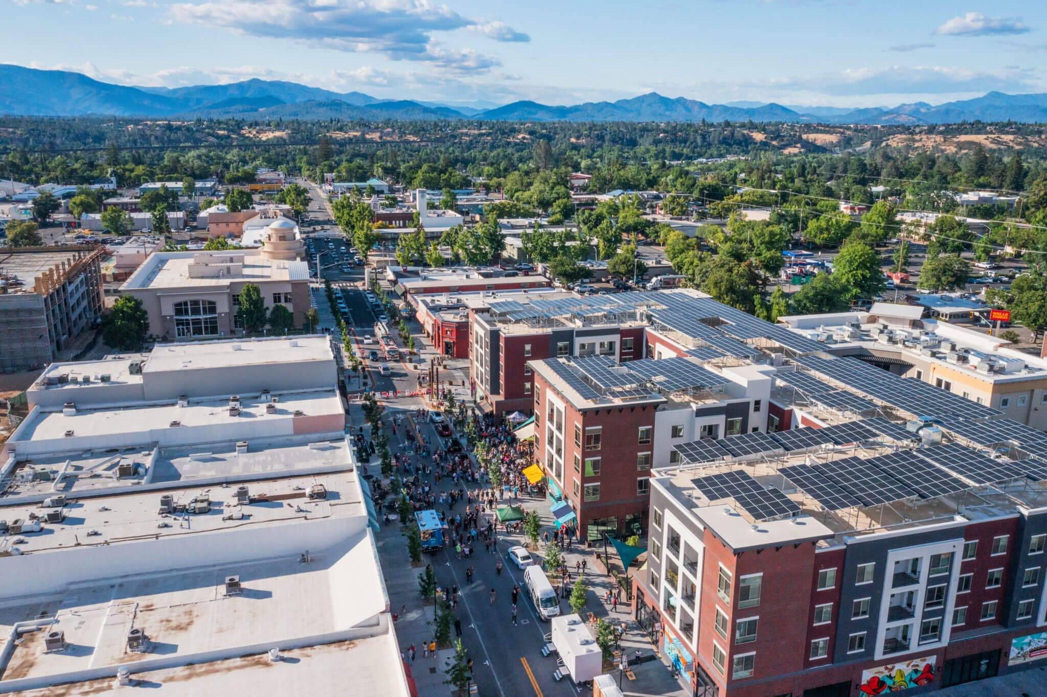 downtown-visit-redding